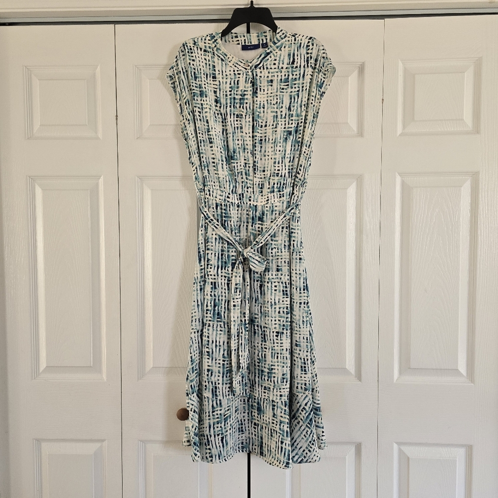 APT.9 Women's Round Neck Button Front Fitted Short Sleeve Lined Midi Dress M